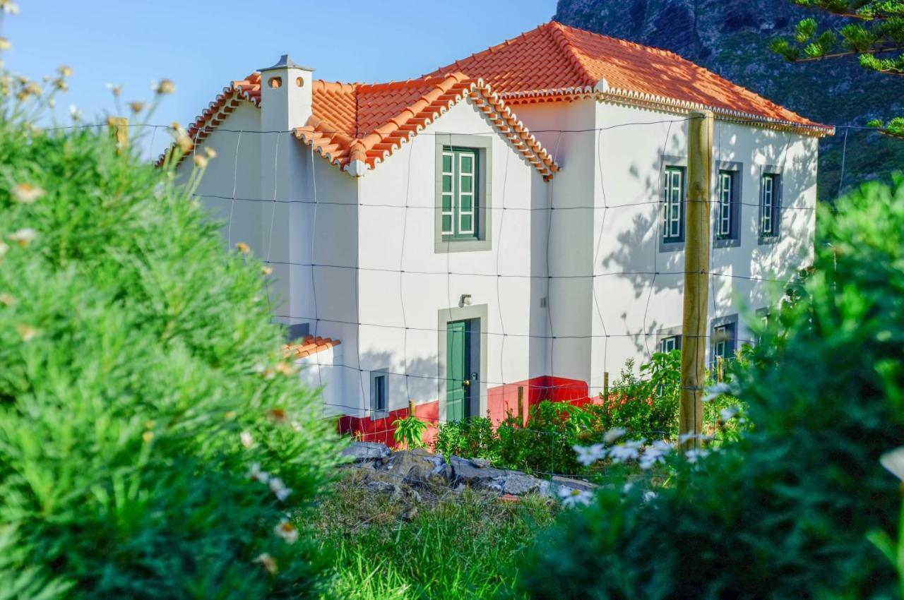 Casa Oliveira Esmeraldo - Guest Houses São Vicente 외부 사진