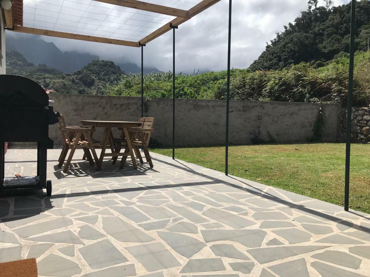 Casa Oliveira Esmeraldo - Guest Houses São Vicente 객실 사진